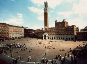 4. Piazza del Campo de Siena